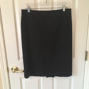 Classic Banana Republic Pencil Skirt